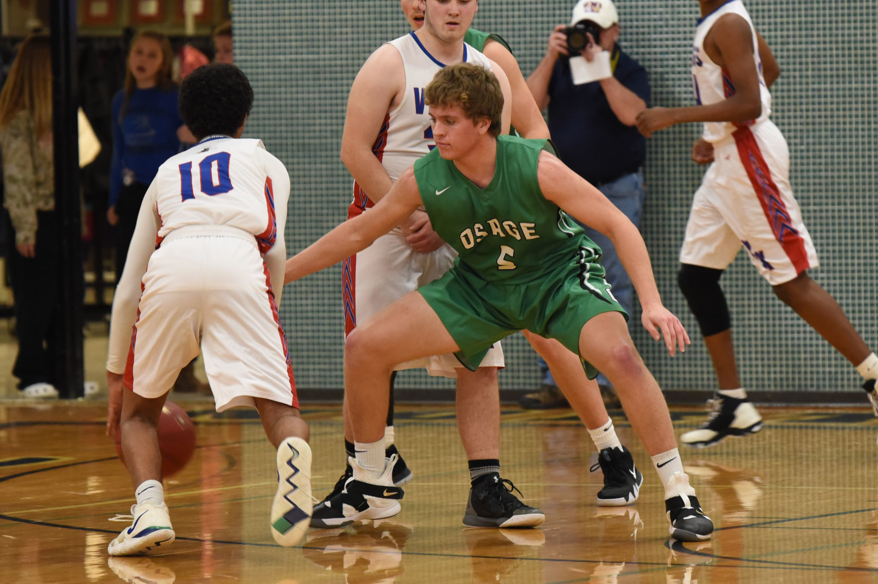 O BBB vs. NK 6